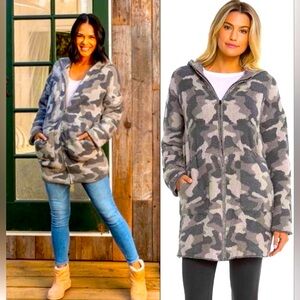 Barefoot Dreams Cozy Chic Anorak Zip Up Hooded Cardigan Jacket